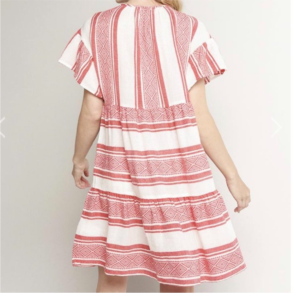 Velvet by Graham & Spencer Janaye Island Jacquard Ruffle Red & White Dress | S - Picture 2 of 9